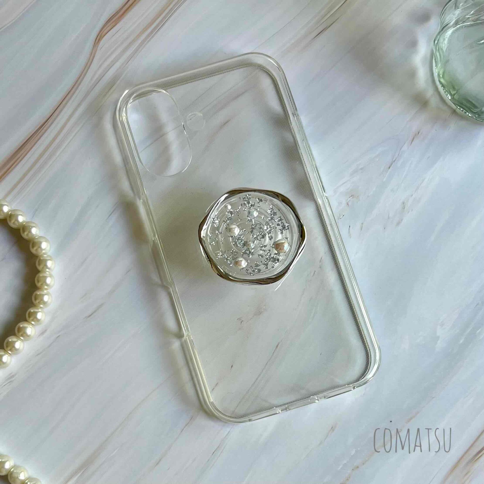 大人ニュアンス仕立て .゜newシリーズ グリップソケット付きスマホケース 銀箔×パール クリアベース スマホカバー